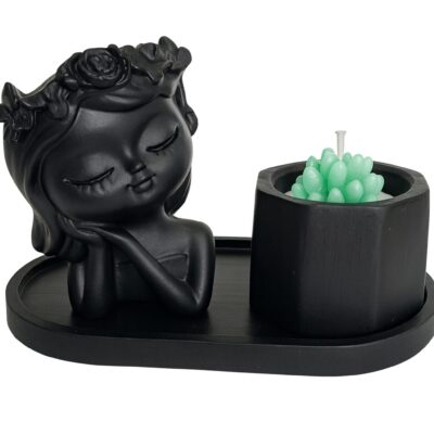 GRL-SUC-BLK FLOWERGIRL+ SUCCULENT +PLATE